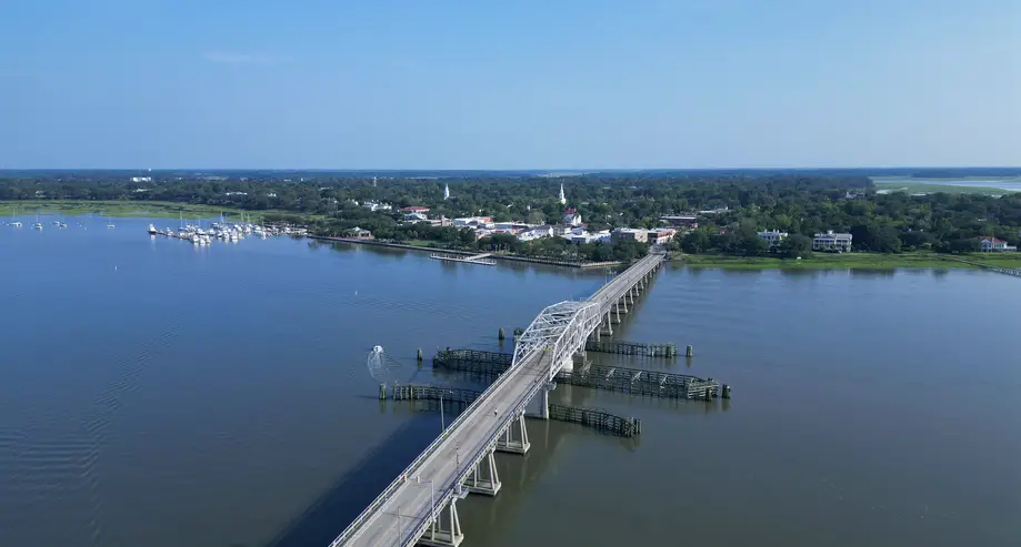 Beaufort River Tour from Downtown (90 Min)
